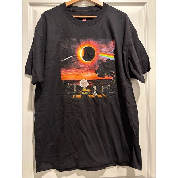 Charlie Brown Eclipse T-shirt size XL - Picture 1 of 2